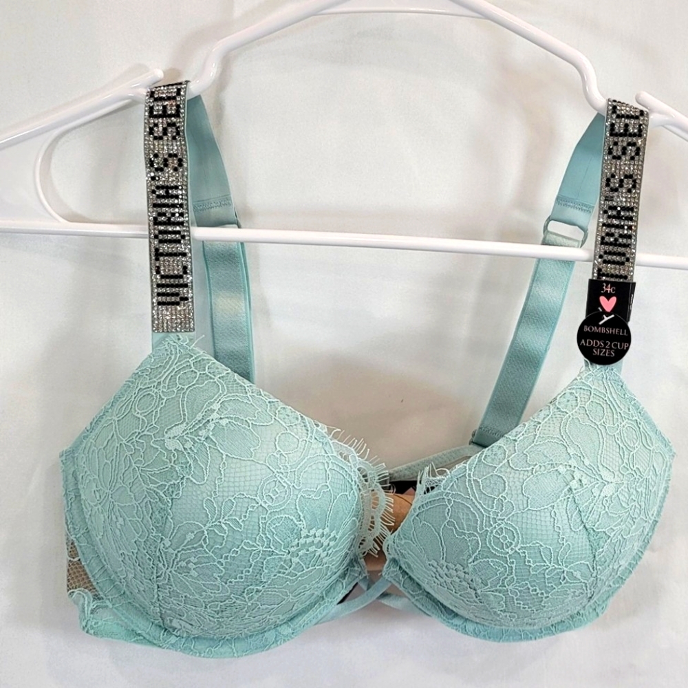 NWT Victoria's Secret Bombshell bra 34C